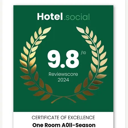 One 112 аll-season в св св константин и елена Apartamento Varna