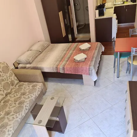 One 112 аll-season в св св константин и елена Apartment